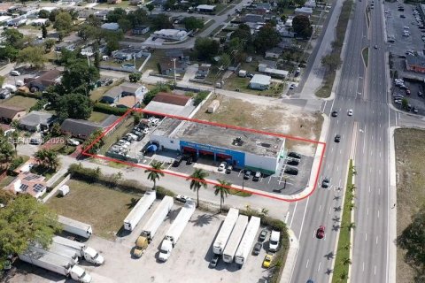 Immobilier commercial à vendre à Miami Gardens, Floride № 2056776 - photo 5