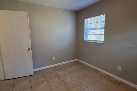 Apartamento en alquiler en Gainesville, Florida, 2 dormitorios, 60.2 m2 № 2106494 - foto 17