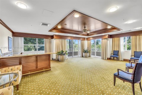 Condominio en alquiler en Aventura, Florida, 1 dormitorio, 79.9 m2 № 2032516 - foto 25