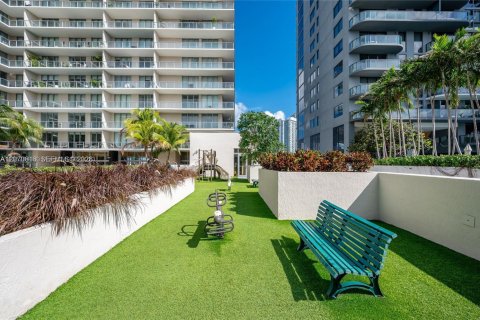 Condominio en venta en Miami, Florida, 45.71 m2 № 2339888 - foto 29