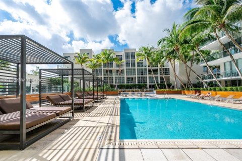 Condominio en venta en Miami, Florida, 45.71 m2 № 2339888 - foto 19
