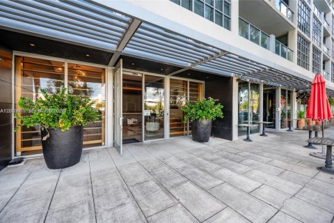 Condominio en venta en Miami, Florida, 45.71 m2 № 2339888 - foto 24