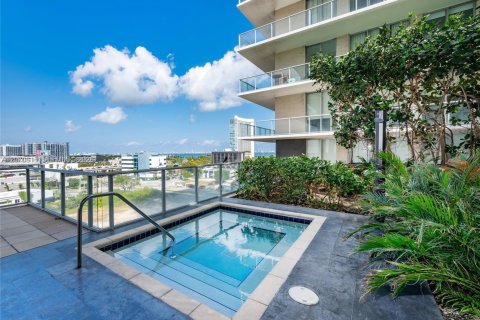 Condominio en venta en Miami, Florida, 45.71 m2 № 2339888 - foto 17
