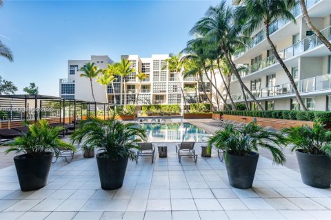 Condominio en venta en Miami, Florida, 45.71 m2 № 2339888 - foto 26
