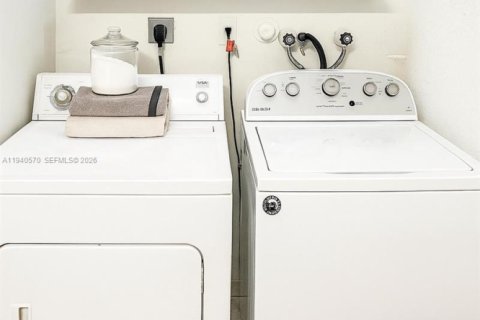 Touwnhouse à vendre à Homestead, Floride: 3 chambres, 155.7 m2 № 1997722 - photo 20