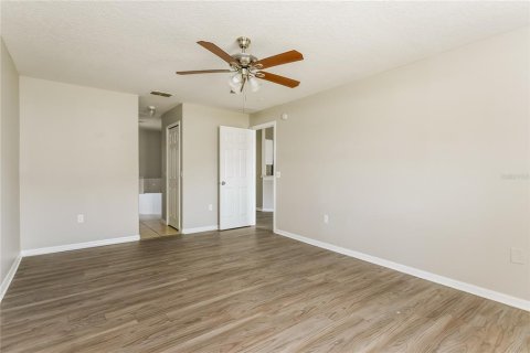 Casa en alquiler en Kissimmee, Florida, 3 dormitorios, 162.11 m2 № 1843338 - foto 9