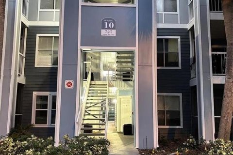 Condominio en venta en Lake Mary, Florida, 1 dormitorio, 60.2 m2 № 1810605 - foto 1
