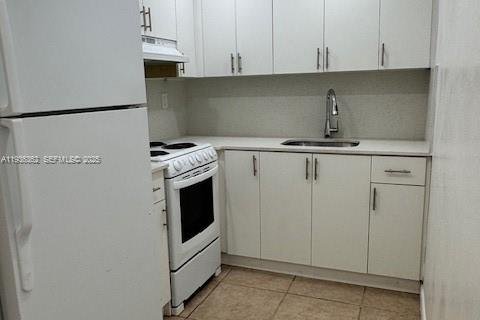 Condo in Miami, Florida, 1 bedroom  № 1994860 - photo 11