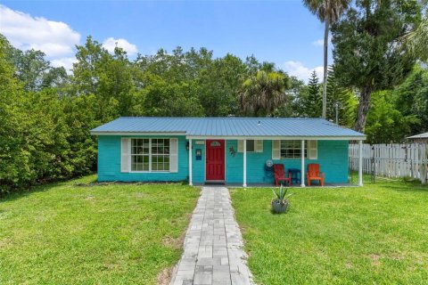 Casa en Weeki Wachee, Florida 2 dormitorios, 84.73 m2 № 2113651