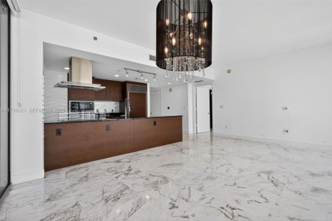 Condominio en venta en Miami, Florida, 2 dormitorios, 128.76 m2 № 1864884 - foto 11
