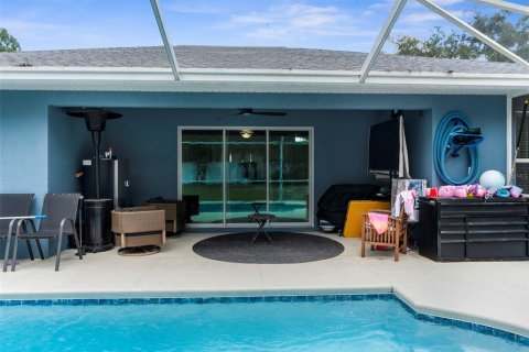 House in Weeki Wachee, Florida 3 bedrooms, 129.04 sq.m. № 1909840 - photo 29