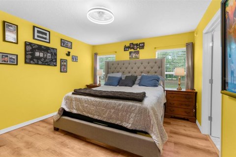 Casa en venta en Weeki Wachee, Florida, 3 dormitorios, 129.04 m2 № 1909840 - foto 10