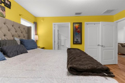 House in Weeki Wachee, Florida 3 bedrooms, 129.04 sq.m. № 1909840 - photo 11