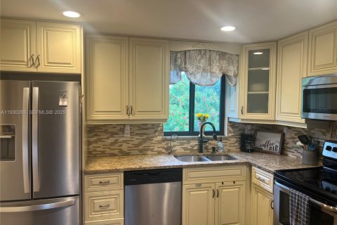 Condominio en venta en Boca Raton, Florida, 2 dormitorios, 80.82 m2 № 1991243 - foto 17