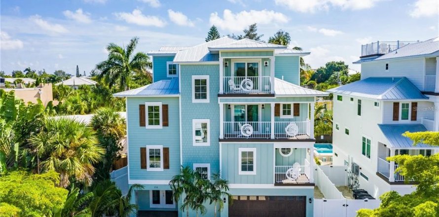Casa en Sarasota, Florida 8 dormitorios, 354.05 m2 № 2114413