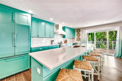Casa en venta en Sarasota, Florida, 8 dormitorios, 354.05 m2 № 2114413 - foto 9