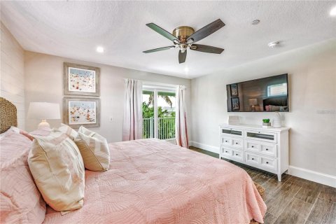 Casa en venta en Sarasota, Florida, 8 dormitorios, 354.05 m2 № 2114413 - foto 24