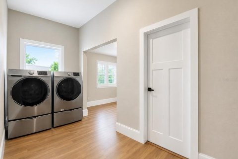 Villa ou maison à louer à Tampa, Floride: 4 chambres, 131.18 m2 № 2227826 - photo 6