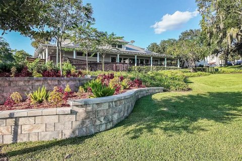 Townhouse in Mount Dora, Florida 2 bedrooms, 100.98 sq.m. № 2095903 - photo 17