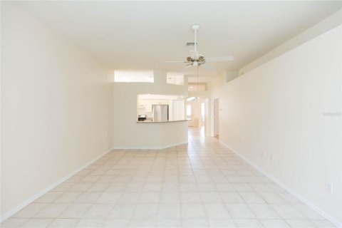 Villa ou maison à vendre à Land O' Lakes, Floride: 4 chambres, 193.24 m2 № 2092524 - photo 18