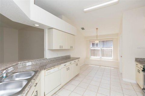 Villa ou maison à vendre à Land O' Lakes, Floride: 4 chambres, 193.24 m2 № 2092524 - photo 12