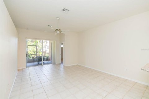 Villa ou maison à vendre à Land O' Lakes, Floride: 4 chambres, 193.24 m2 № 2092524 - photo 15