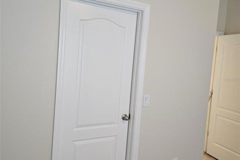 Townhouse in Windermere, Florida 3 bedrooms, 137.5 sq.m. № 2229590 - photo 22