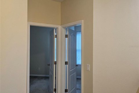 Townhouse in Windermere, Florida 3 bedrooms, 137.5 sq.m. № 2229590 - photo 17