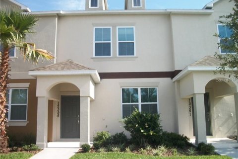 Townhouse in Windermere, Florida 3 bedrooms, 137.5 sq.m. № 2229590 - photo 4
