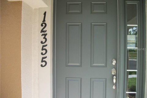 Townhouse in Windermere, Florida 3 bedrooms, 137.5 sq.m. № 2229590 - photo 2