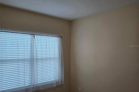 Townhouse in Windermere, Florida 3 bedrooms, 137.5 sq.m. № 2229590 - photo 20
