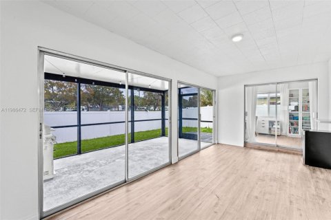 Villa ou maison à vendre à Boca Raton, Floride: 3 chambres, 146.51 m2 № 2051244 - photo 29