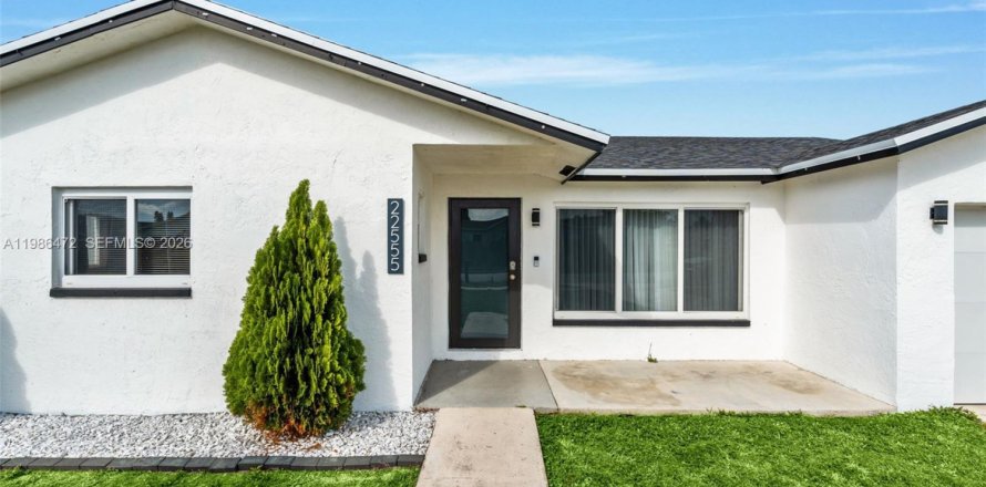 Villa ou maison à Boca Raton, Floride 3 chambres, 146.51 m2 № 2051244