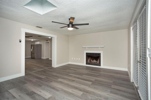 Villa ou maison à vendre à Spring Hill, Floride: 3 chambres, 165.92 m2 № 1877320 - photo 20