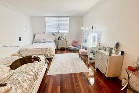 Снять в аренду кондоминиум в Санни-Айлс-Бич, Флорида 2 спальни, 141.68м2, № 1986984 - фото 24