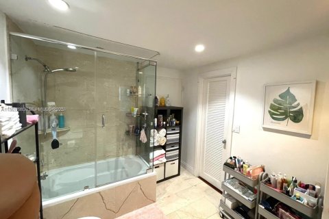 Снять в аренду кондоминиум в Санни-Айлс-Бич, Флорида 2 спальни, 141.68м2, № 1986984 - фото 21