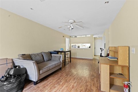 Condo in Gainesville, Florida, 4 bedrooms  № 1536532 - photo 4