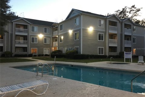 Condo in Gainesville, Florida, 4 bedrooms  № 1536532 - photo 15