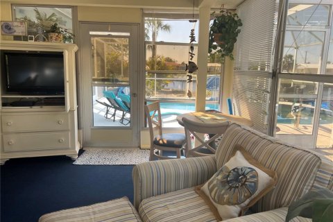 Casa en alquiler en Port Charlotte, Florida, 2 dormitorios, 101.64 m2 № 390563 - foto 25