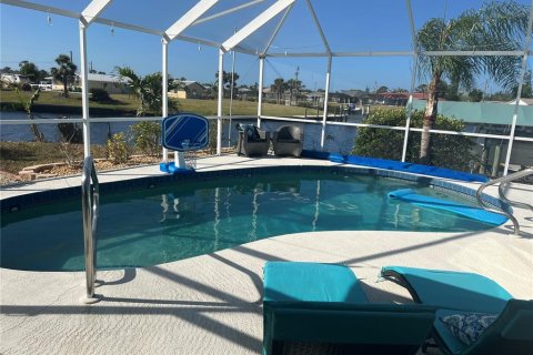 Casa en alquiler en Port Charlotte, Florida, 2 dormitorios, 101.64 m2 № 390563 - foto 30