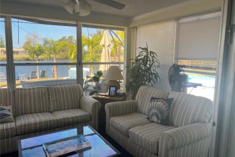 Casa en alquiler en Port Charlotte, Florida, 2 dormitorios, 101.64 m2 № 390563 - foto 28