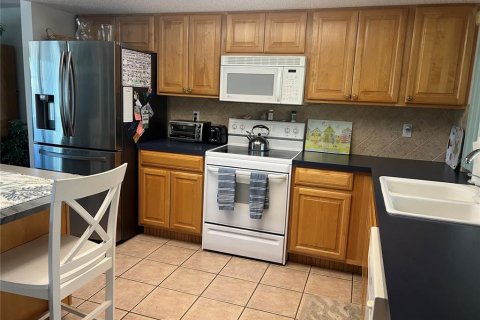 Casa en alquiler en Port Charlotte, Florida, 2 dormitorios, 101.64 m2 № 390563 - foto 8