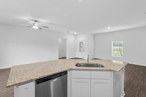 Villa ou maison à vendre à Port St. Lucie, Floride: 3 chambres, 135.92 m2 № 2085922 - photo 5