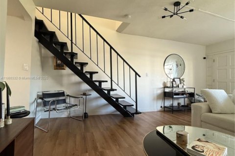 Купить кондоминиум в Хайалиа, Флорида 2 спальни, 84.26м2, № 1958721 - фото 4