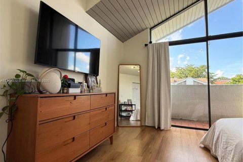 Купить кондоминиум в Хайалиа, Флорида 2 спальни, 84.26м2, № 1958721 - фото 14