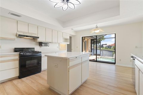 Villa ou maison à vendre à Punta Gorda, Floride: 3 chambres, 219.9 m2 № 2329781 - photo 7