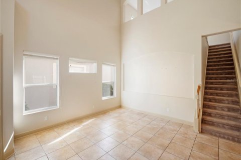 House in Orlando, Florida 4 bedrooms, 268.12 sq.m. № 1539878 - photo 6