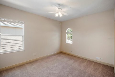 House in Orlando, Florida 4 bedrooms, 268.12 sq.m. № 1539878 - photo 26