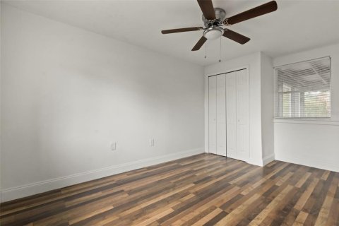 Casa en venta en Lakeland, Florida, 3 dormitorios, 122.63 m2 № 2107904 - foto 21