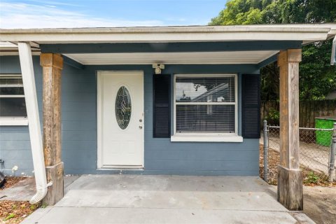 Casa en venta en Lakeland, Florida, 3 dormitorios, 122.63 m2 № 2107904 - foto 4